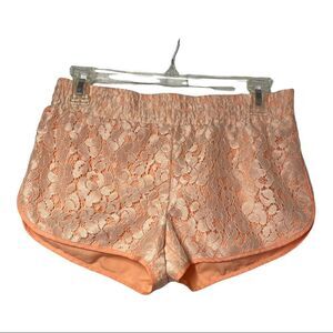Princess Vera Wang Women’s Peach and Lace Athletic Shorts Size Small
